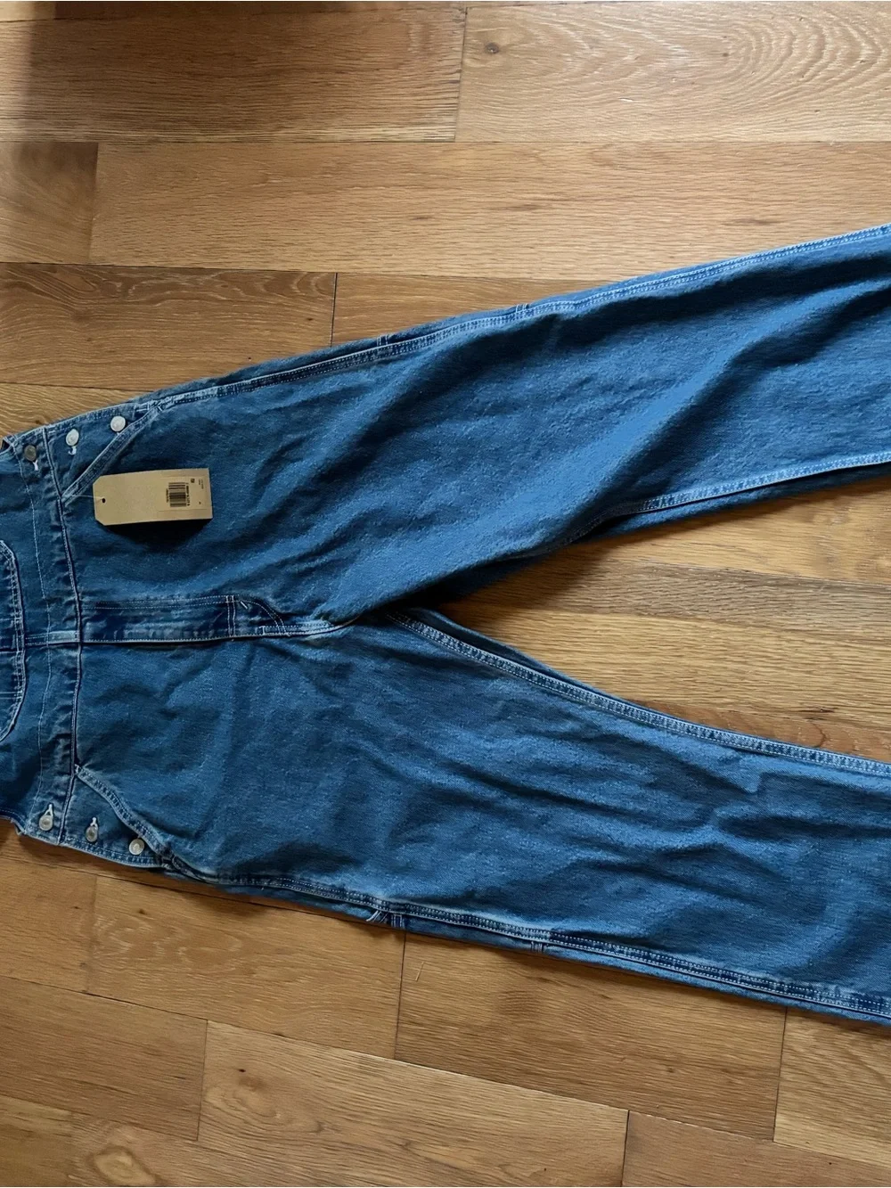 Levis levi relaxed